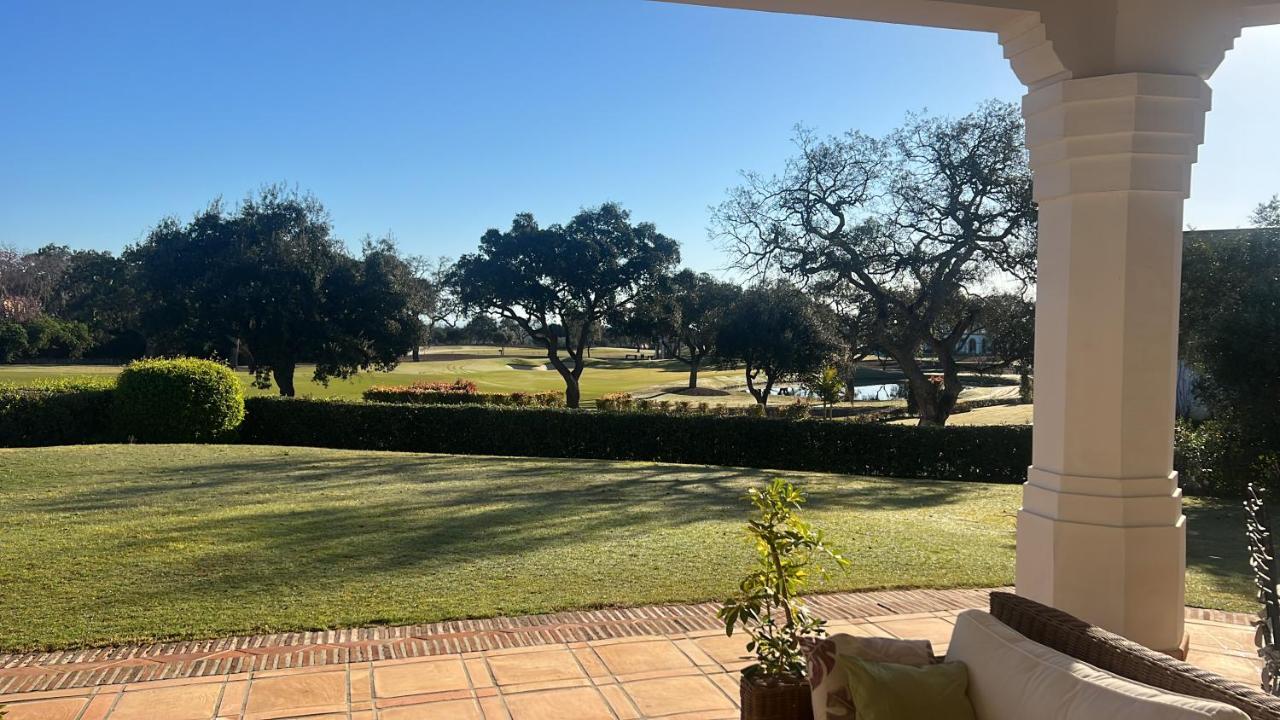 Acomodação com café da manhã  Michieli Marbella